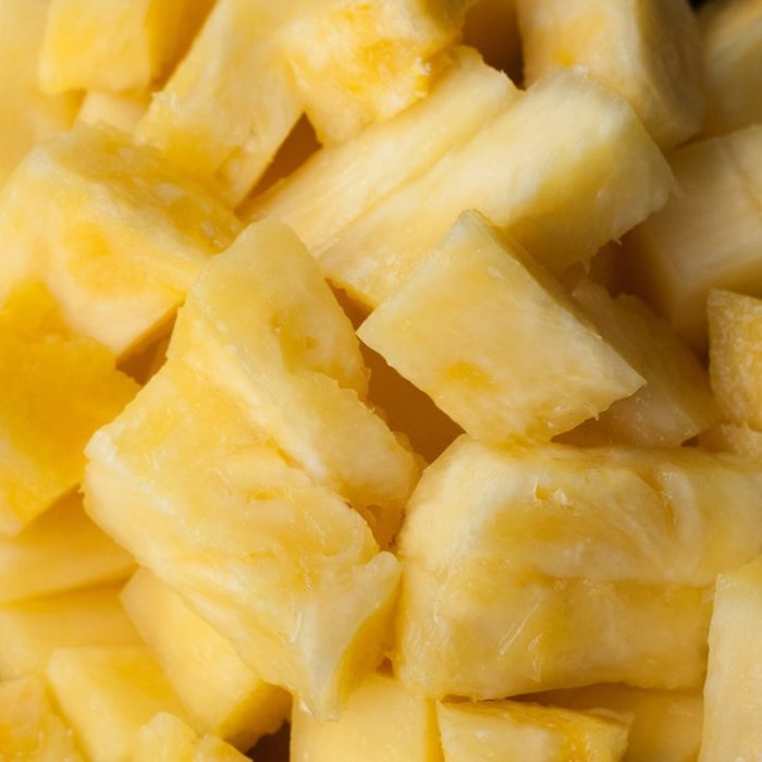 ANANA EN CUBO NAT.